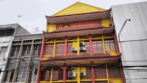 Potret Masjid Lautze, Masjid Bergaya Klenteng di Jakarta