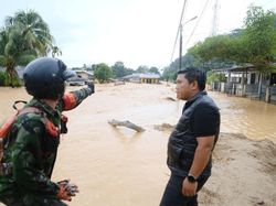 Diprotes Anggota DPR Tak Hadir Rapat, Walkot Sibolga: Saya Lagi Evakuasi Warga