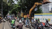 Ada Galian di Bintaro Jaksel, Lalin Macet