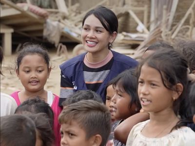 Andien dan Anak-anak Aceh Tamiang Nyanyikan Tanah Airku