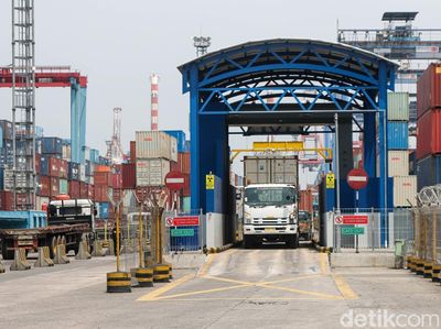 Pengawasan Impor Diperketat, Pemindai X-Ray Baru Beroperasi di Tanjung Priok