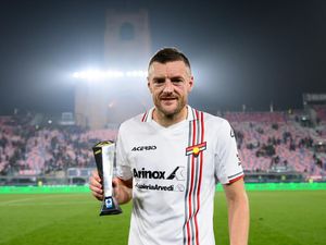 Jamie Vardy Makin Tua Makin Jadi, Tiba-tiba Bikin Rekor di Serie A