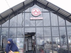 Viral Menunya Pakai Nama Kelamin, Pemilik Kafe di Sulawesi Minta Maaf