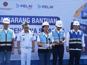 PELNI Berangkatkan 15 Kontainer Bantuan untuk Korban Banjir Sumatera