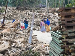 Pendeta di Tapteng Hilang Tersapu Banjir, Anak Tiap Hari Cari Susuri Sungai