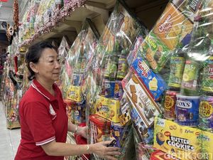 Hampers Natal di Surabaya Mulai Diburu, Paling Laris Paket Berisi Makanan