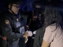 Suami di Kendari Ancam Istri Pakai Parang gegara Keluyuran di Kosan Teman