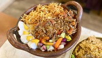 Roemah Kraton: Puas Makan Nasi Tungku hingga Nasi Campur ala Kraton di Tebet
