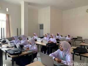 7 Doa Belajar di Sekolah agar Mudah Paham dan Tidak Malas