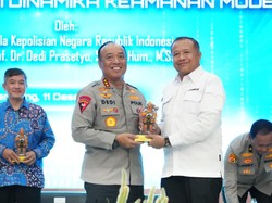 Wakapolri Rilis Buku Teknologi Kepolisian: Bangun Pondasi Polri Modern-Makin Dipercaya