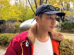 Byun Yohan Jatuh Cinta Lihat Senyum Tiffany Young