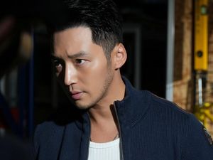 Profil Byun Yohan, Pacar Tiffany Young SNSD