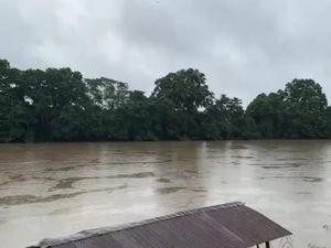 Debit Sungai di Musi Rawas Naik, Warga Diimbau Waspada