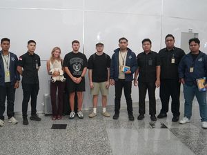 Bonnie Blue, si Artis Porno Penuh Sensasi Itu Akhirnya Diusir dari Bali