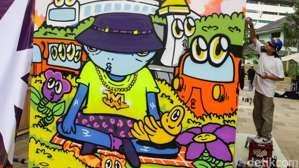 Jakarta Mural Festival Jadi Panggung Ekspresi Seniman Lokal