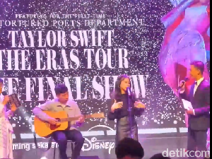 Video Keseruan Swifties sambut Docuseries Taylor Swift The Eras Tour: The Final Show