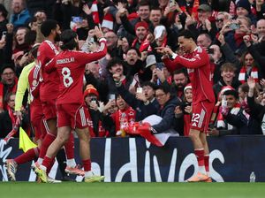 Liverpool Vs Brighton: Gol Kilat Ekitike Bawa The Reds Unggul di Babak I