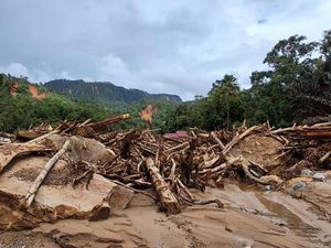 Pendeta di Tapteng Korban Banjir Belum Ditemukan, Anak: Tiap Hari Kami Cari
