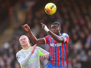 Palace Vs City: The Citizens Unggul di Babak Pertama