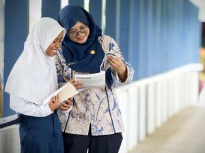 Gadis Asal Ternate Arungi Harapan dan Masa Depan di Sekolah Rakyat