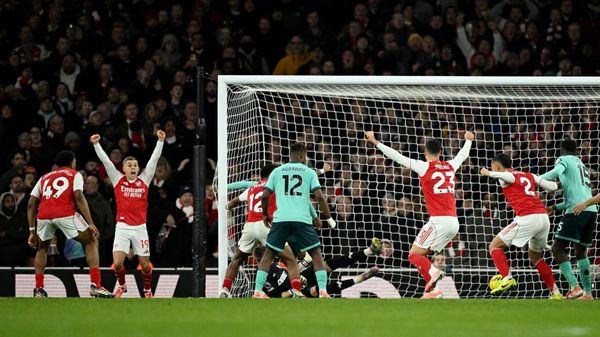 Menang Dramatis, Dewi Fortuna Naungi Arsenal Saat Bungkam Wolves