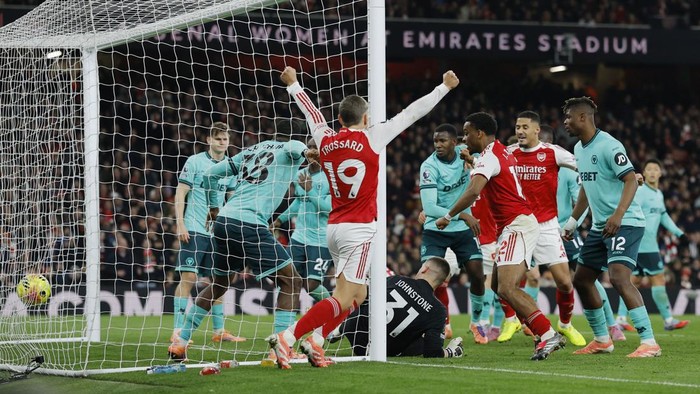 Jangan Sering-sering Begitu, Arsenal