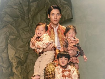 7 Potret Na Daehoon Setelah Cerai dari Julia, Oppa Korea Jadi Mas-mas Jawa