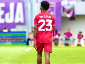 Yance Sayuri Minta Maaf Usai Nyaris Pukul Marc Klok Saat Laga Malut Vs Persib