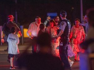 2 Terduga Pelaku Penembakan di Pantai Bondi Australia Ditahan Polisi
