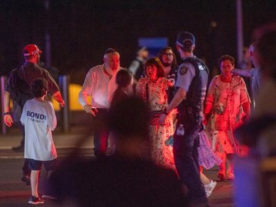Penembakan di Pantai Bondi Gegerkan Warga Sydney