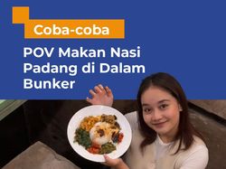 Video Coba-coba: POV Makan Nasi Padang di Dalam Bunker