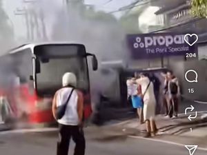 Bus Trans Metro Dewata Bermasalah hingga Keluarkan Asap di Kuta