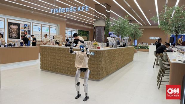 CEO Oppo Indonesia Jim Zhang dalam sebuah sesi bersama mitra bisnis dan beberapa awak media di Hotel Sheraton, Jakarta, Minggu (14/12).