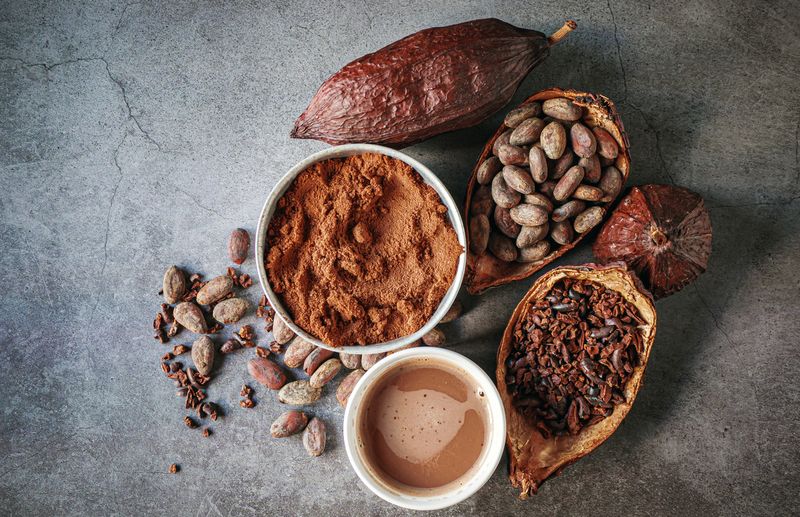 Cokelat Punya Sisi Kelam? Ini 5 Fakta di Balik Camilan Favorit Dunia