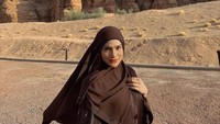 Cantiknya Davina Karamoy Foto-foto di Al Ula