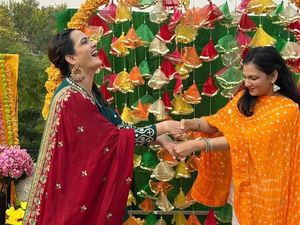 Di Balik Panggung Pernikahan Palsu, Tanda Pergeseran Sosial di Pakistan