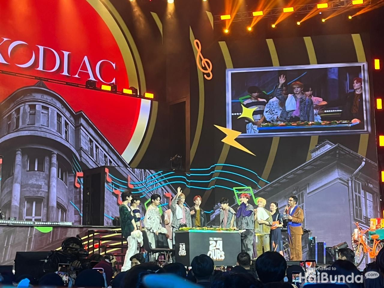 HUT TRANSMEDIA HUT TRANSMEDIA