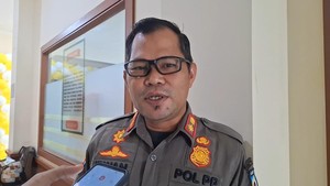 Razia Warung Makan Saat Puasa, Satpol PP Mataram Amankan Puluhan Orang