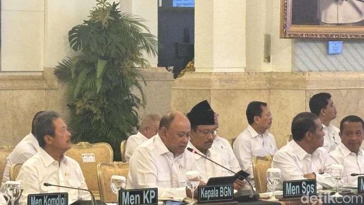 BGN Pastikan Dana Dapur MBG di Daerah Bencana Tersedia, Bisa Layani Pengungsi