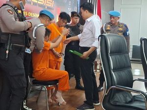 4 Pelaku Ganjal ATM di Bogor Pakai Uang Hasil Curian untuk Judol-Pesta Pora