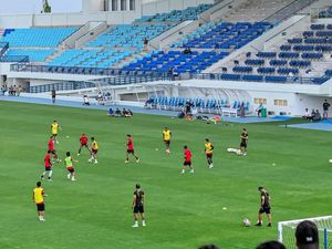 Latihan Perdana Persela Diikuti 19 Pemain, Ini Kata Ragil Sudirman