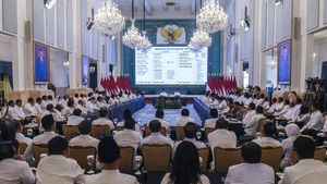 Prabowo Pimpin Sidang Kabinet Bahas Bencana dan Kesiapan Libur Akhir Tahun