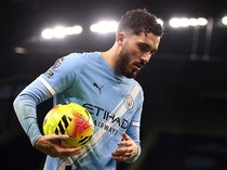 Bukti Rayan Cherki Jadi Penerus Kevin De Bruyne