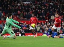 2 Penyelamatan Top Lammens Hindarkan MU dari Kekalahan