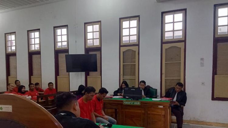 Bunuh Sopir Taksi Online, Bapak-Anak di Medan Divonis Penjara Seumur Hidup