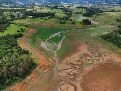 Bendungan di Brasil Kering, Hampir Berubah Jadi Savana