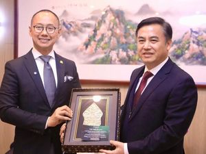 Eddy Soeparno ke China, Bahas Komitmen Prabowo Percepat Dekarbonisasi