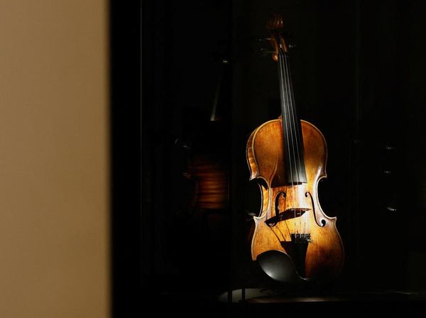 Biola Legendaris Guarneri del Gesu Siap Dilelang, Harga Ditaksir Rp39 Miliar