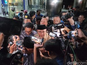 Eks Menag Yaqut Irit Bicara Usai 8 Jam Diperiksa KPK di Kasus Kuota Haji