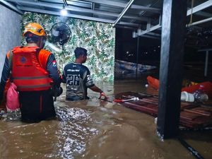 Banjir Rendam 20 Titik di Jember, 1.271 KK Terdampak-Akses Jembatan Putus
